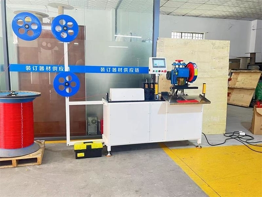 Max 550 MM Aanraakscherm Automatische kalender Haak maken Vormmachine Machineapparatuur